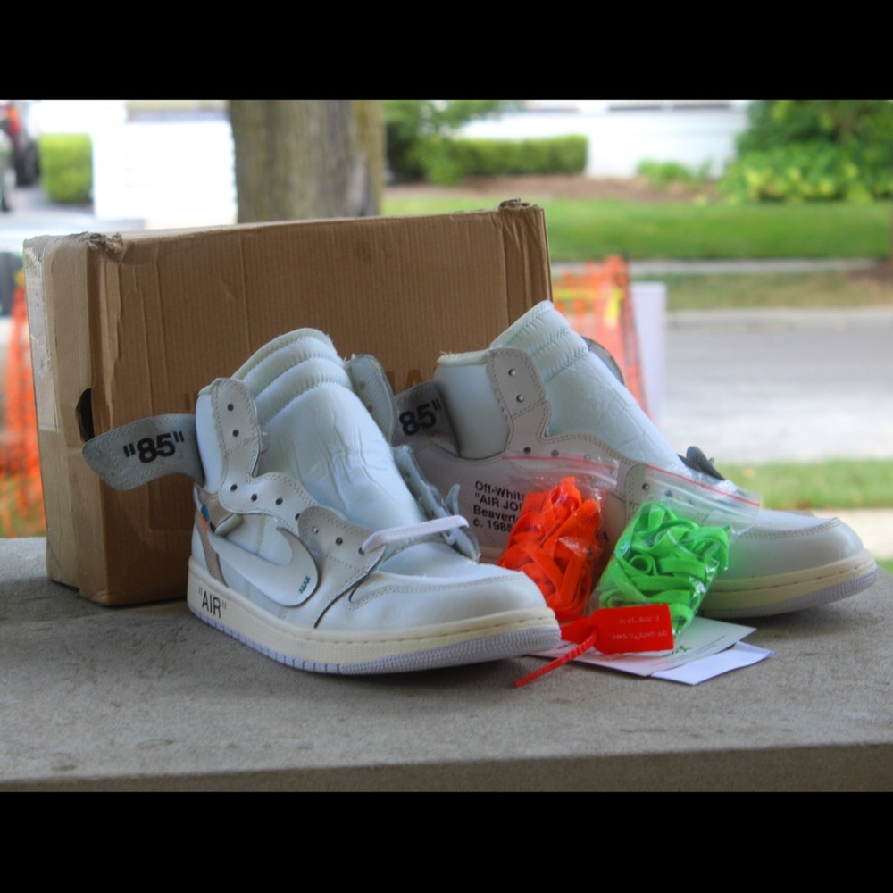 Off-White®️ Air Jordan Retro 1 White